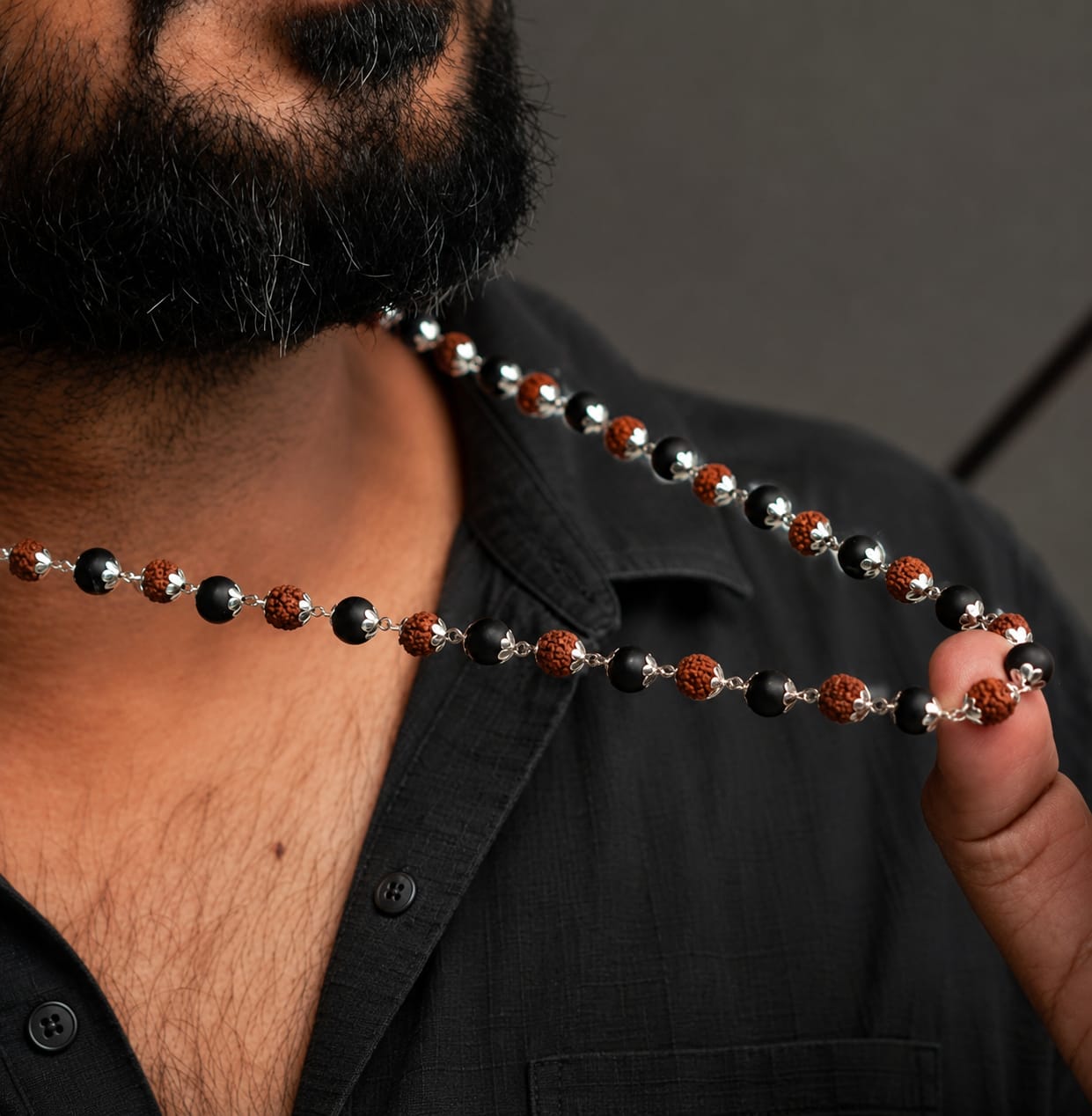 Rudraksha Karungali Mala in Silver-Cap (buy 1 get 1 free gift)